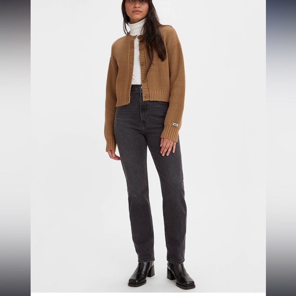 Levi’s premium 70’s black slim straight high rise